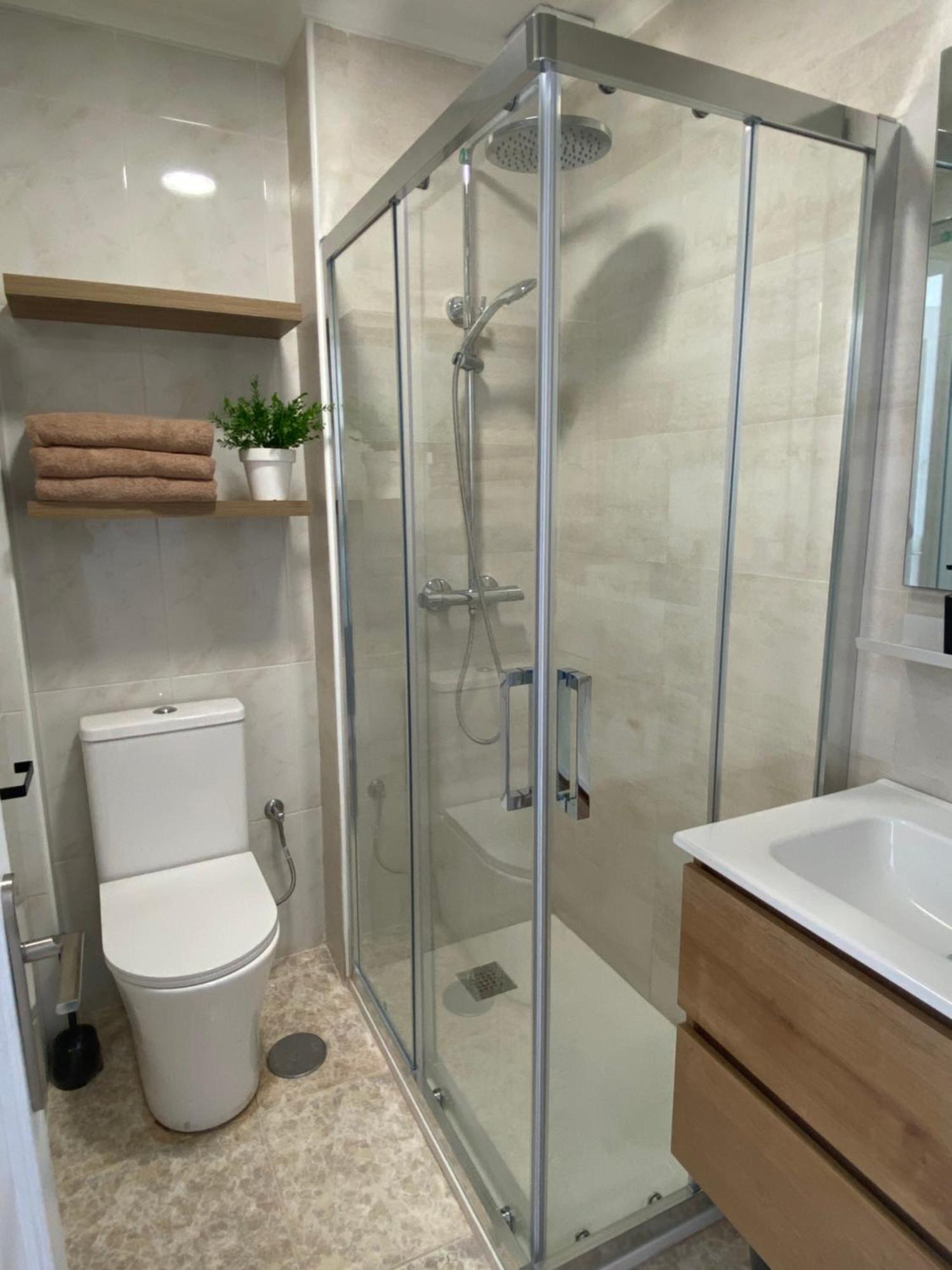 Apartamento Nuevo Zona General Davila Cerca De Las Playas De Santander Exterior foto